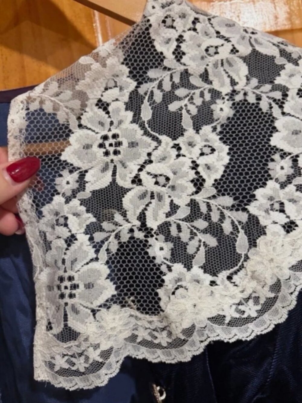 Vintage Gunne Sax Velvet Lace Collar Blouse Navy Victorian Cottagecore 3/4 - Picture 6 of 8